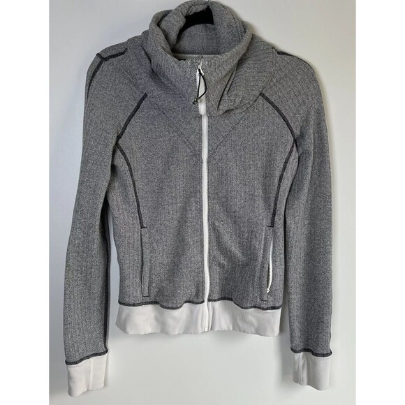 lululemon athletica Tops - Lululemon Jacket Womens 8 Gray Herringbone Zip Up Athletic Yoga Fitted High Neck